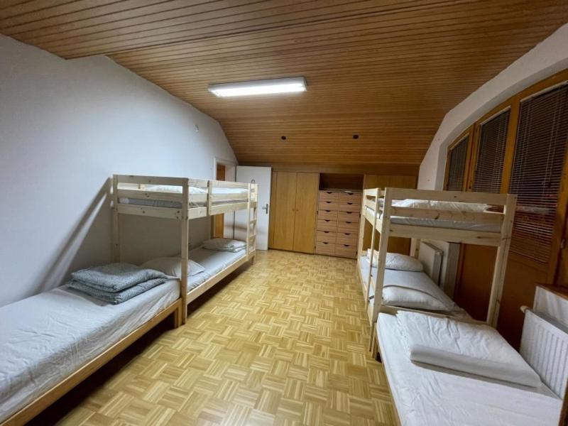 Buzahouse Hostel Ljubljana Exterior photo